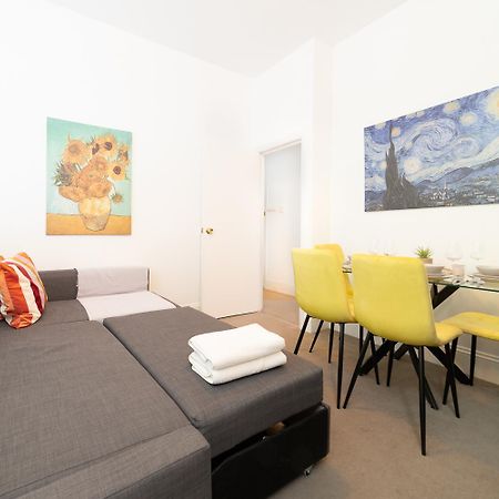 Cozy Apartment In The Heart Of Fulham, London Eksteriør bilde